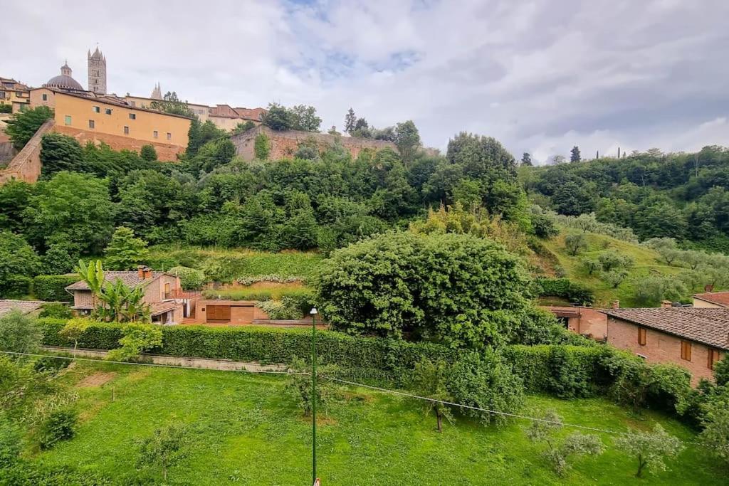 Casa Duccio Alle Mura Della Citta سيينا المظهر الخارجي الصورة